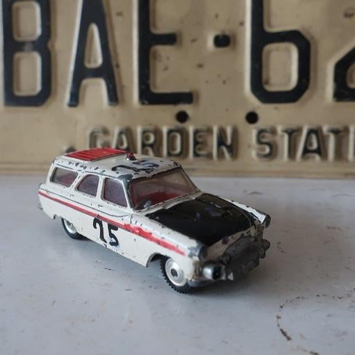 Ford Zephyr motorway patrol car Corgi Toys origineel 1:43, Hobby en Vrije tijd, Modelauto's | 1:43, Ophalen of Verzenden, Gebruikt