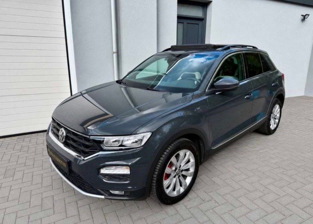 Volkswagen T-Roc Sport 1.5 TSI |150pk | Urano Grau | Pano |, Auto's, Volkswagen, Voorwielaandrijving, 1498 cc, 4 cilinders, 150 pk