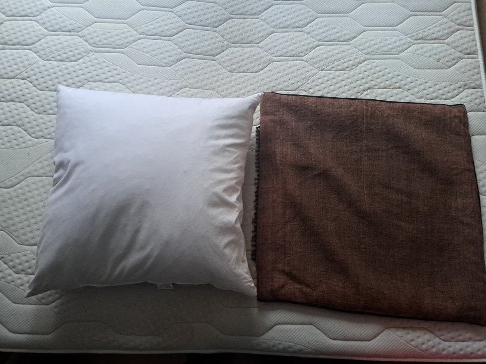 Sierkussen 60x60 cm met eendenveren vulling, Overige merken, Meerkleurig, Inclusief binnenkussen, Vierkant
