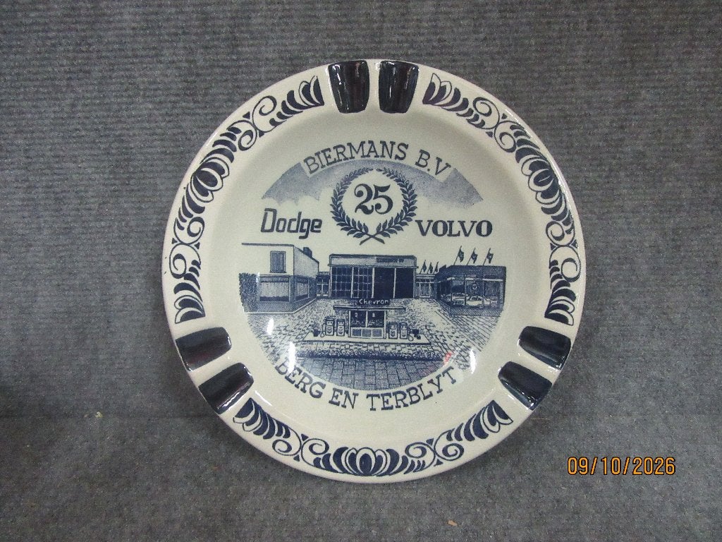 asbak delfts blauw  auto  transport   volvo    dodge, Verzamelen, Ophalen of Verzenden, Zo goed als nieuw, Asbak