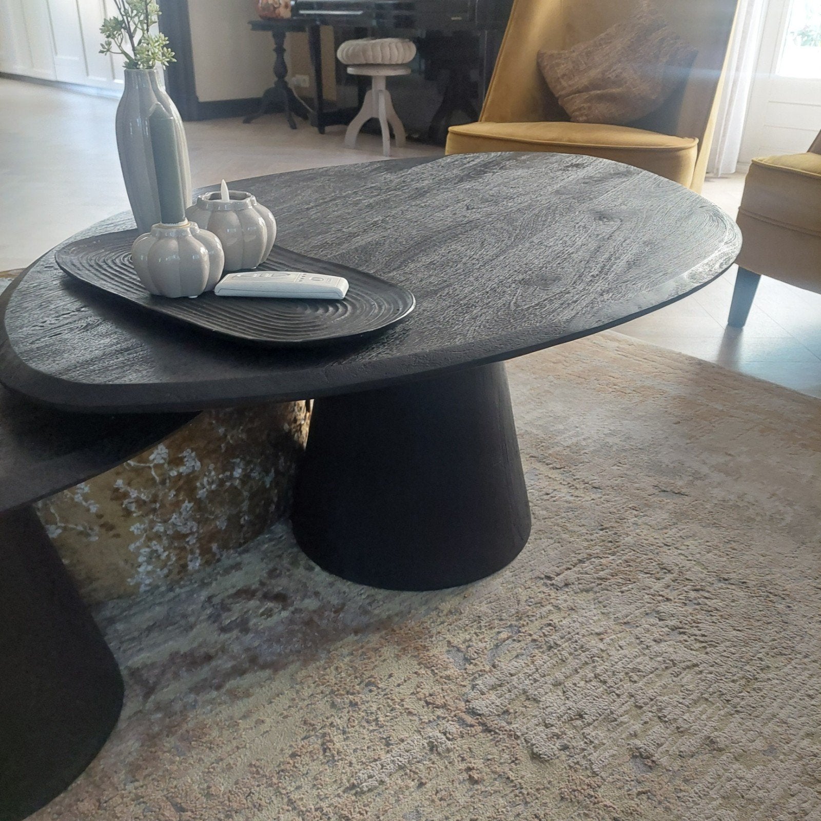 Set van 2 zwarte salontafels, Ophalen, 50 tot 100 cm, Rond, 50 tot 100 cm