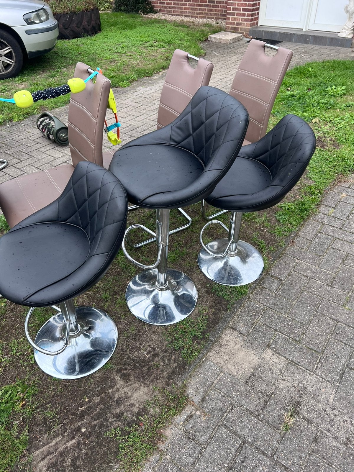 4 barkrukken, 2 krukken, Ophalen, Zo goed als nieuw, 60 tot 90 cm