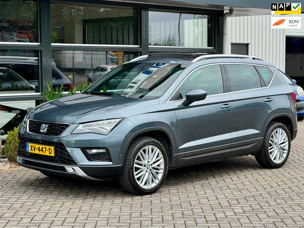 Seat Ateca 1.5 TSI Xcellence Business Intense Trekhk Pano NA, Auto's, Seat, Stof, 4 cilinders, 150 pk, Ateca