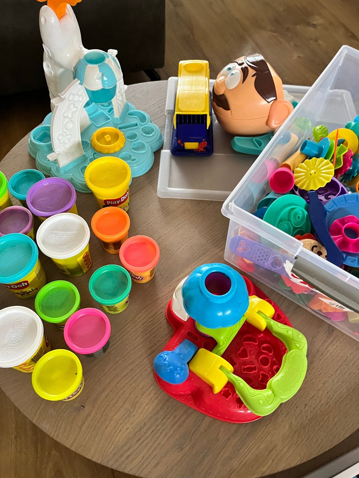 Grote set Play-Doh klei en accessoires, Kinderen en Baby's, Ophalen, Gebruikt, Jongen of Meisje