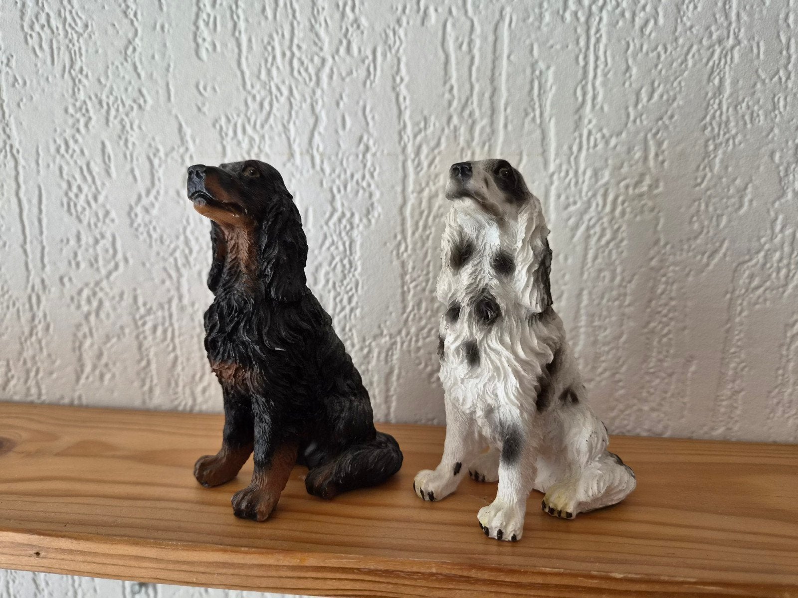 Set van 2 hondenbeeldjes: Settermode, Verzamelen, Ophalen of Verzenden, Gebruikt, Dier