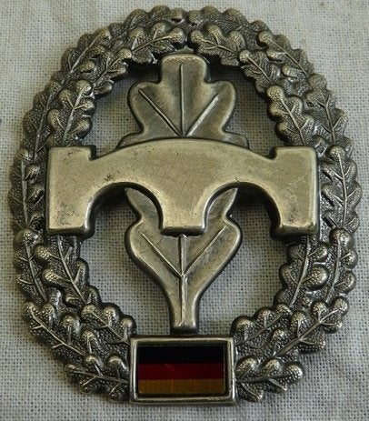 Embleem, Baret, Pioniertruppe, Bundeswehr, 1970/80s.(Nr.1), Verzamelen, Ophalen of Verzenden, Landmacht, Duitsland, Embleem of Badge