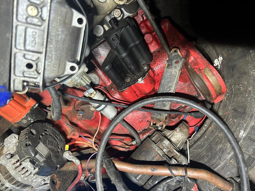 Volvo b23 motor. Word in onderdelen verkocht, Ophalen