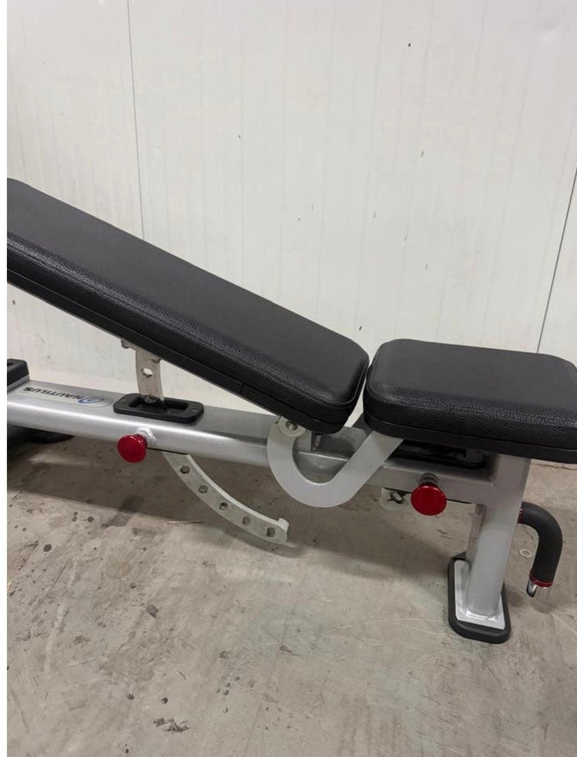 Star Trax Adjustable Bench / Verstelbare halterbank, Sport en Fitness, Fitnessmaterialen, Ophalen, Benen, Gebruikt, -