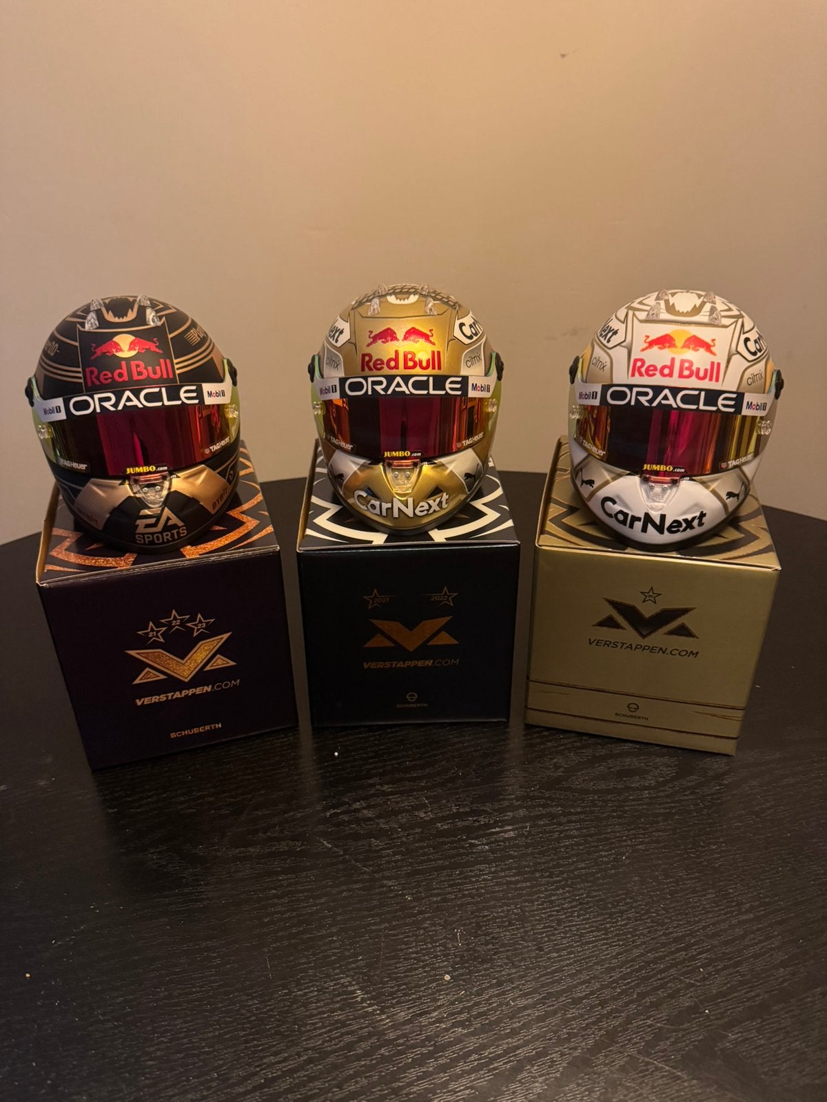 Max Verstappen WorldChampions Helmets 2021-2022-2023, Ophalen of Verzenden, Nieuw, Formule 1