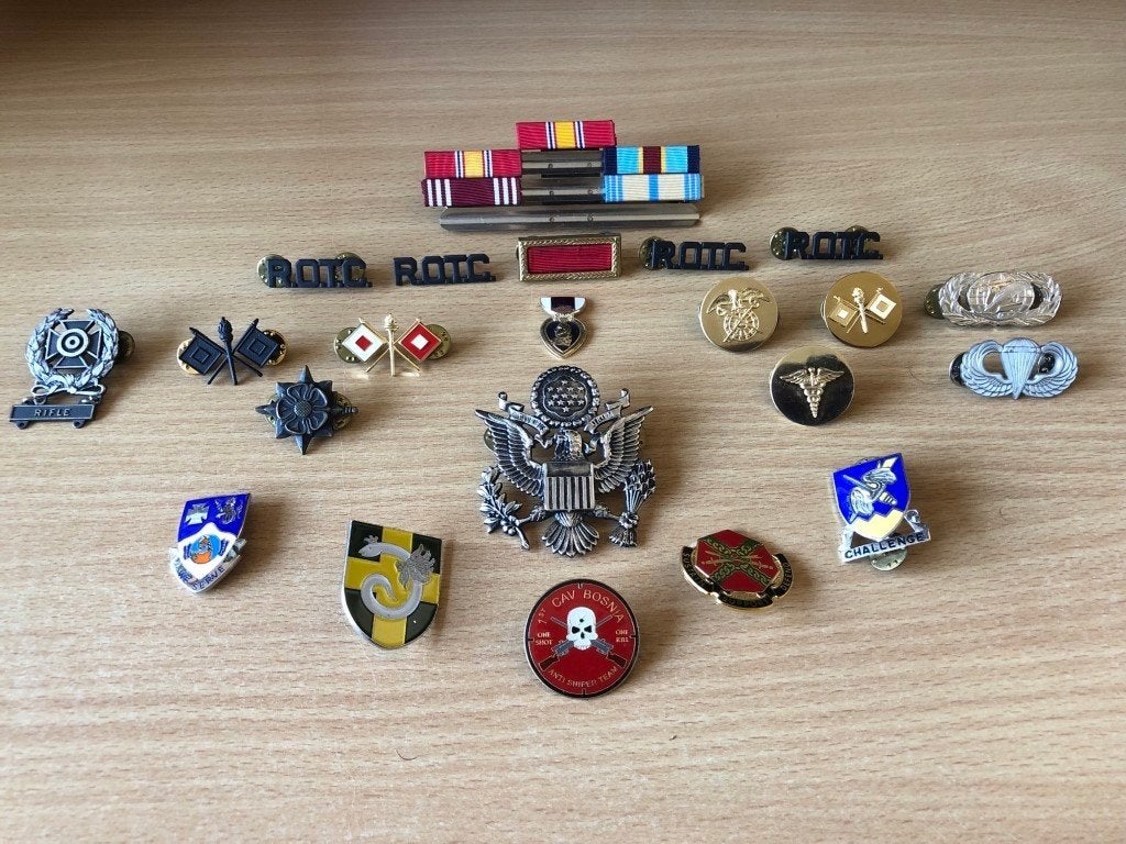 Emblemen, batons en spelden van Amerikaanse Krijgsmacht, Verzamelen, Ophalen of Verzenden, Landmacht, Amerika, Embleem of Badge