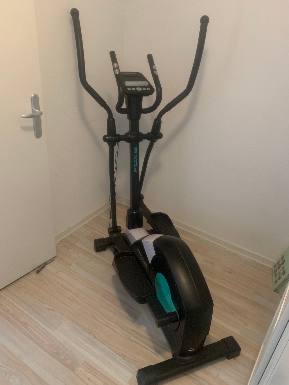 Focus Fitness Fox 3 Crosstrainer | Magnetische weerstand, Sport en Fitness, Ophalen, Zo goed als nieuw, Crosstrainer