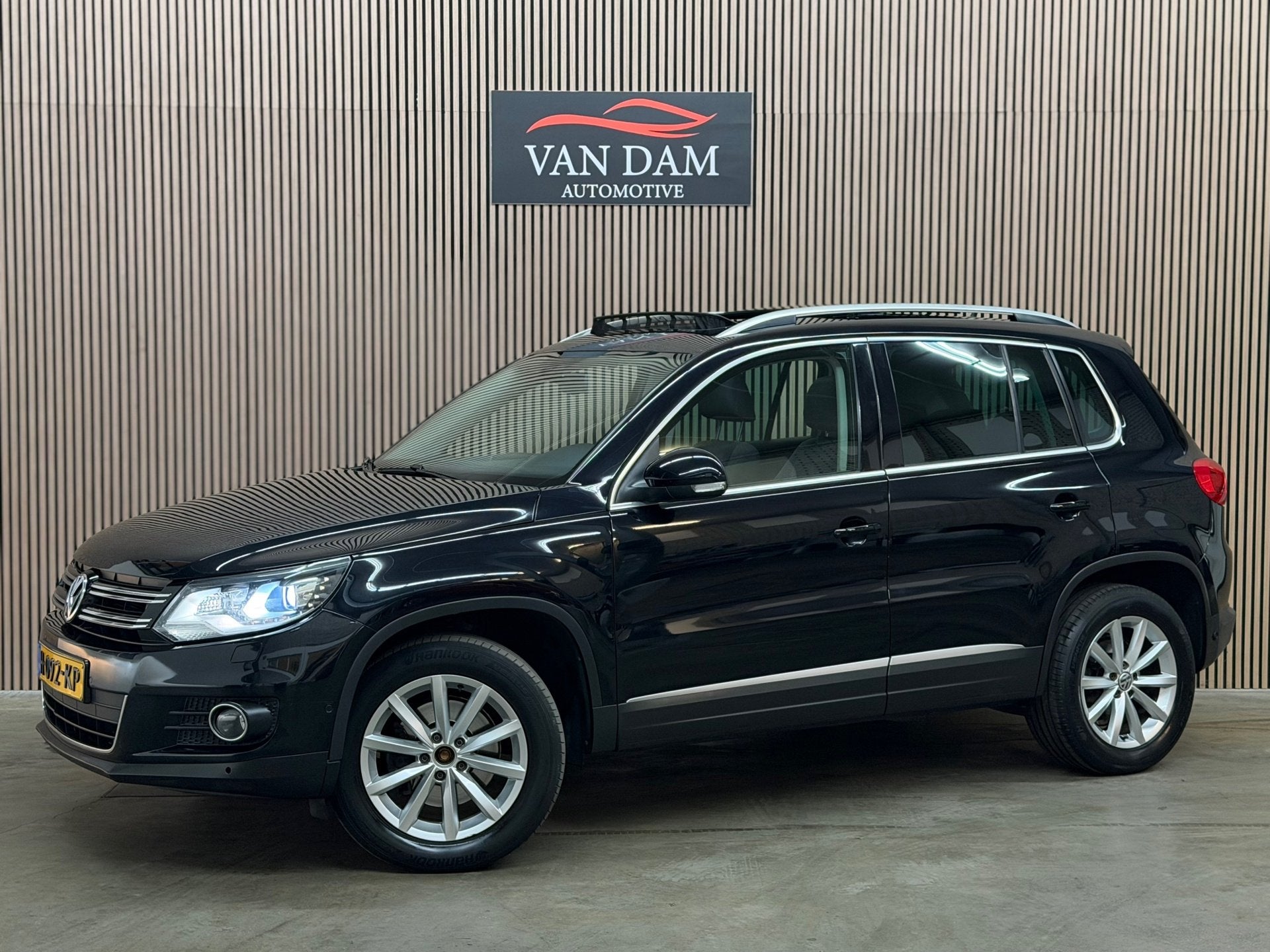 Volkswagen Tiguan 1.4 TSI Sport&Style 2012 PANO XENON CAR-PL, Auto's, Voorwielaandrijving, Euro 5, 15 km/l, Gebruikt