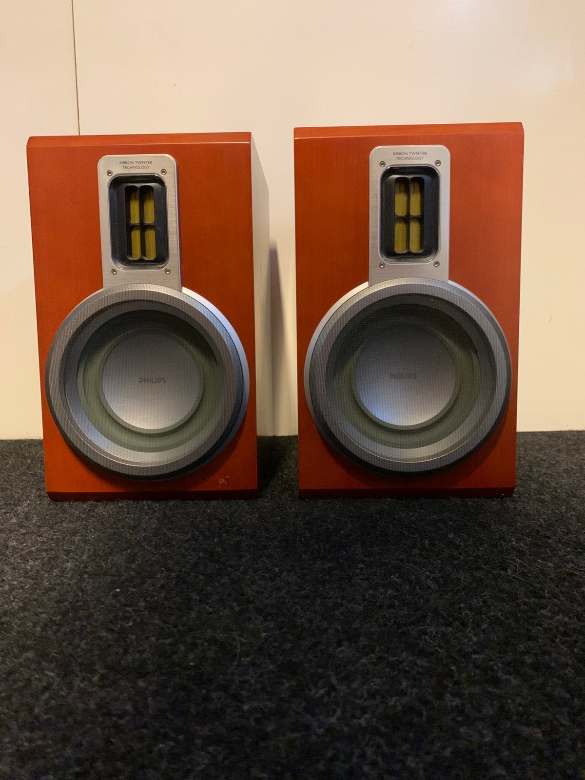 Philips Speakers/geluidsboxen €15, Ophalen, Gebruikt, Minder dan 60 watt, Philips
