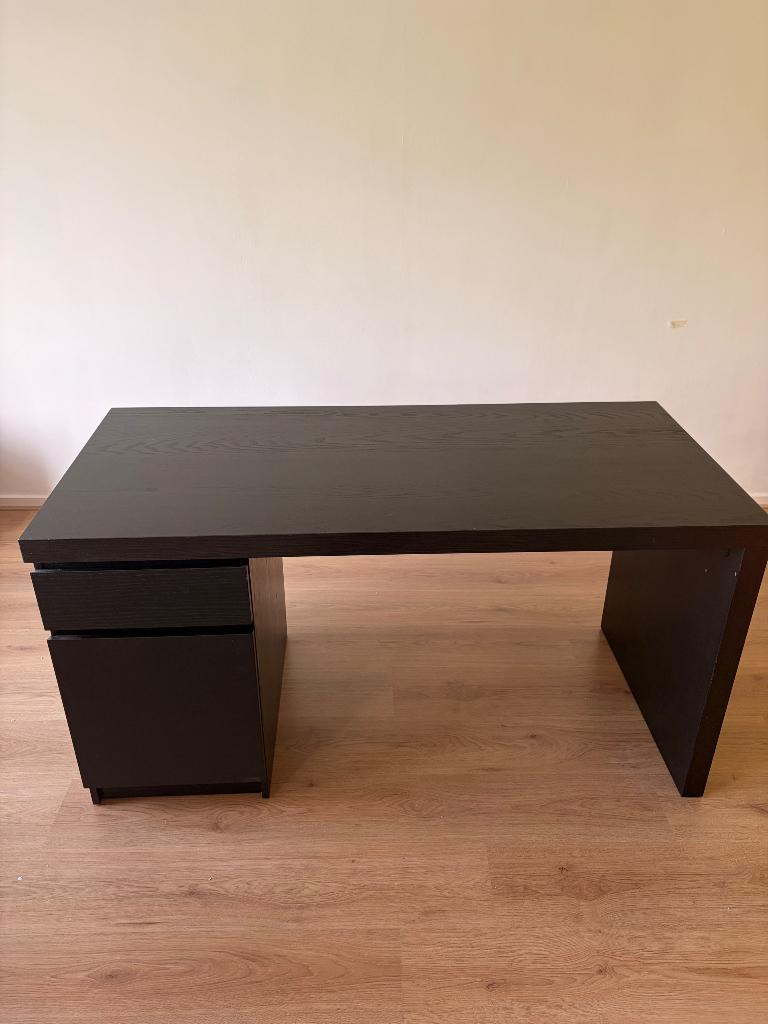IKEA MALM bureau zwart, Huis en Inrichting, Ophalen, Zwart, 65 cm, Zo goed als nieuw