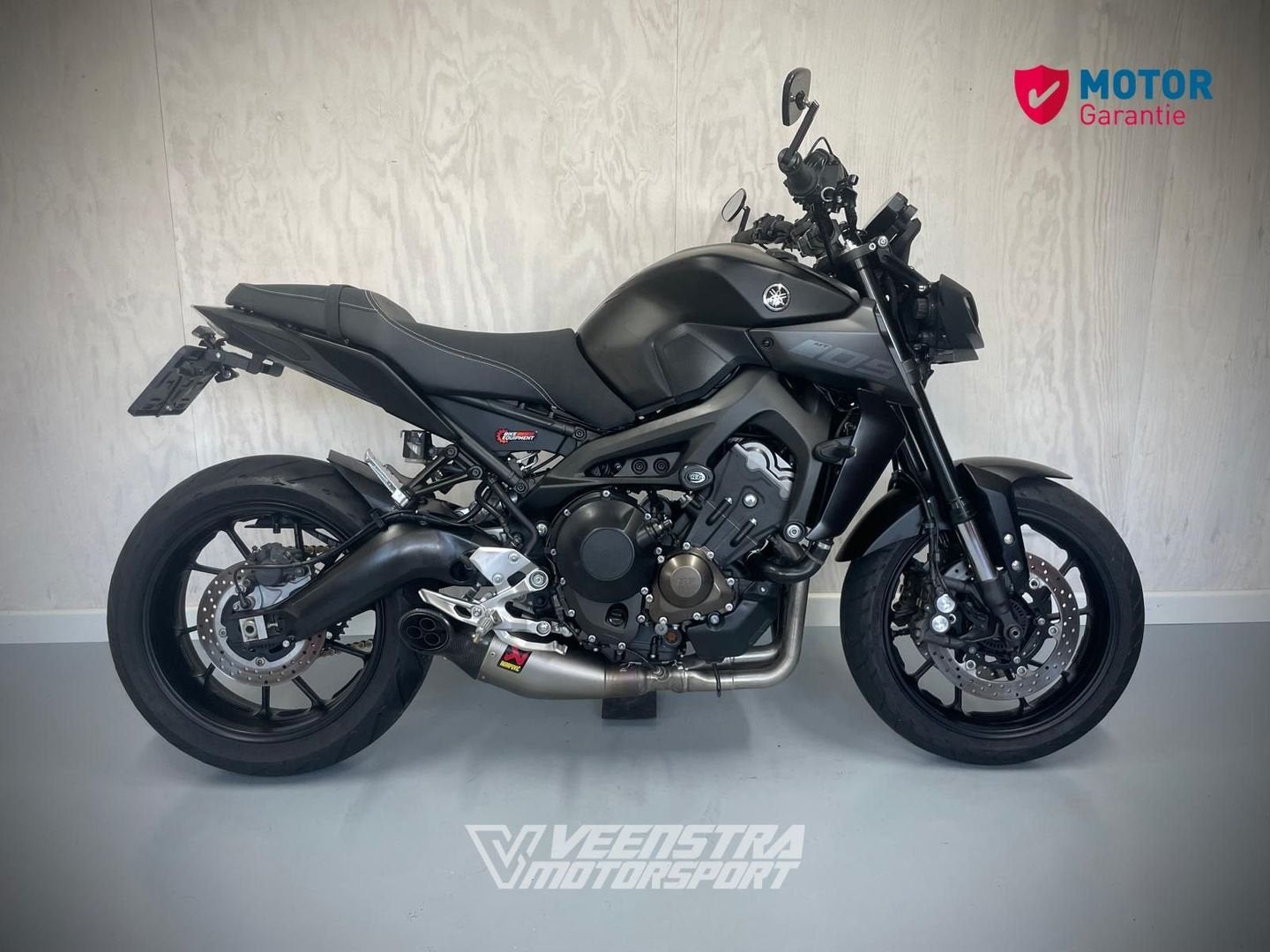 YAMAHA MT 09 (bj 2018) AKRAPOVIC, Motoren, Motorrijbewijs A, Bedrijf, Meer dan 35 kW, YAMAHA