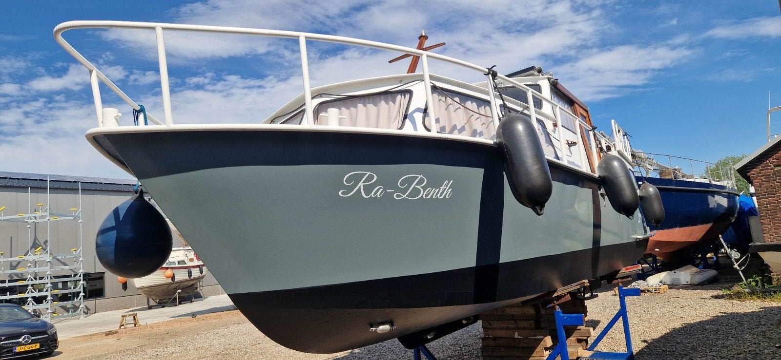 Vaarklare Ten Broeke Kruiser 9m - Recent Gerenoveerd, Watersport en Boten, Binnenboordmotor, Diesel, Kruiser, Zo goed als nieuw