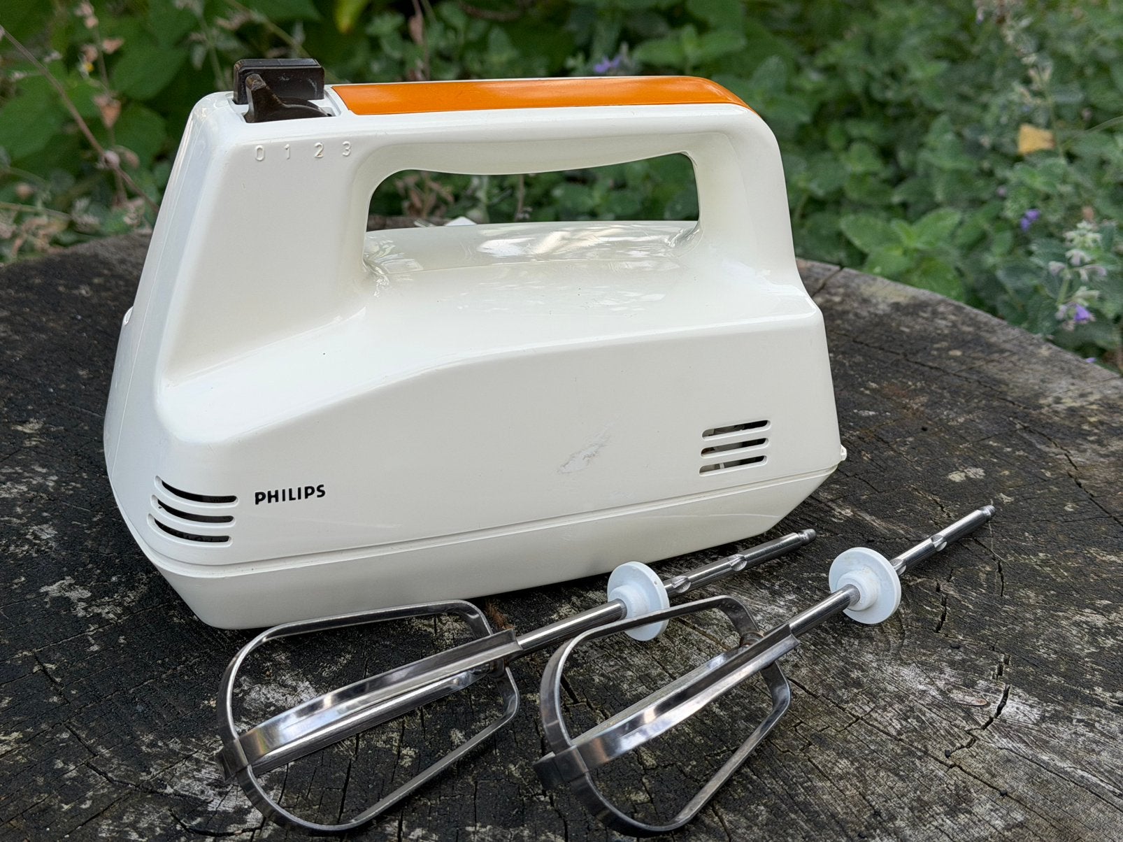 Vintage Philips HR1170 mixer keukenmixer handmixer, Ophalen, Gebruikt, 3 snelheden of meer