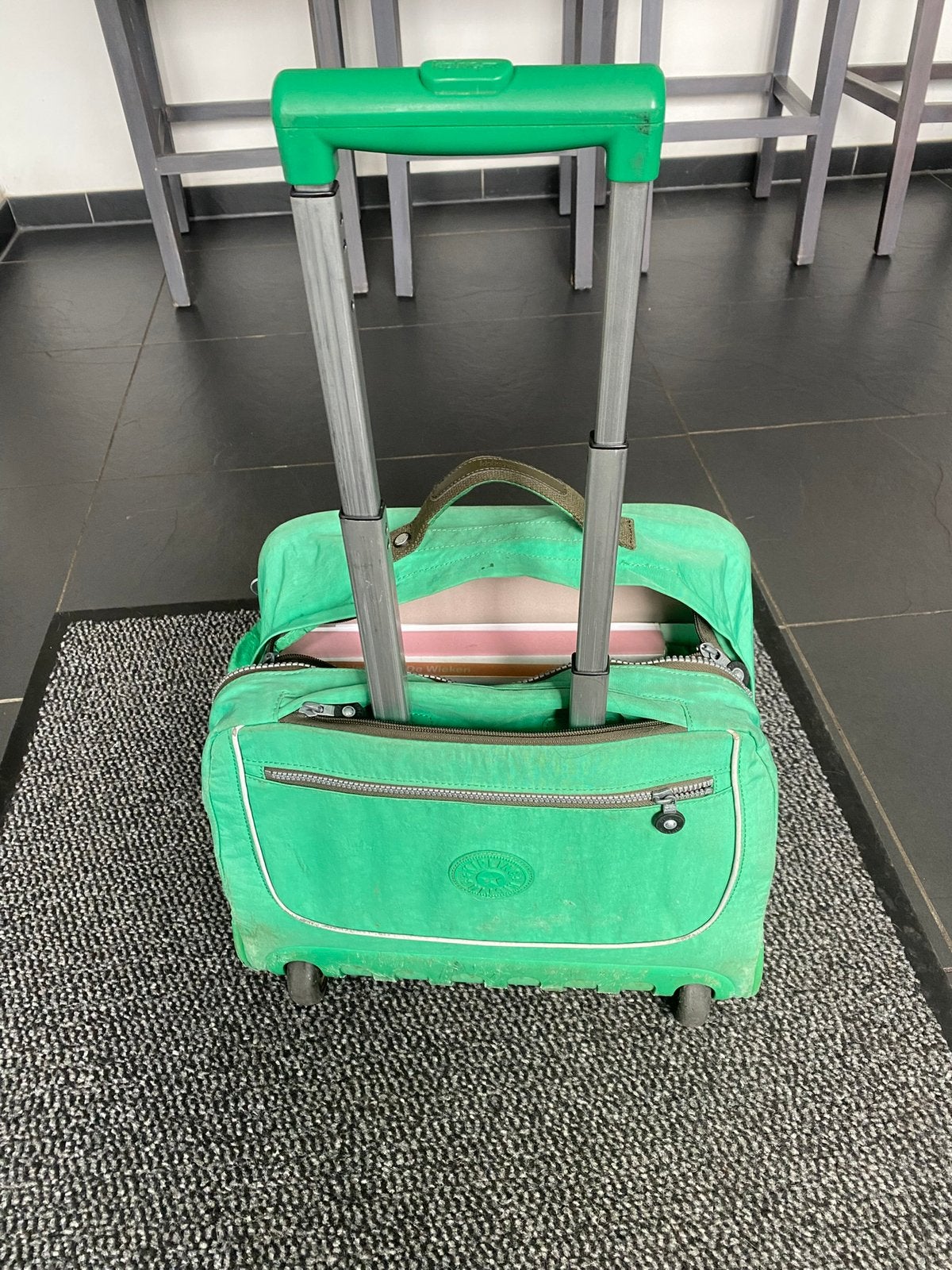 Kipling schooltas trolley, Wieltjes, 30 cm of meer, Ophalen of Verzenden, Zo goed als nieuw