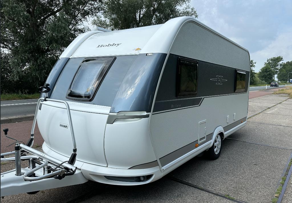 Te koop: Hobby 455 UF De Luxe uit 2016, Caravans en Kamperen, Caravans, Rondzit, Hobby, Schokbreker, Particulier
