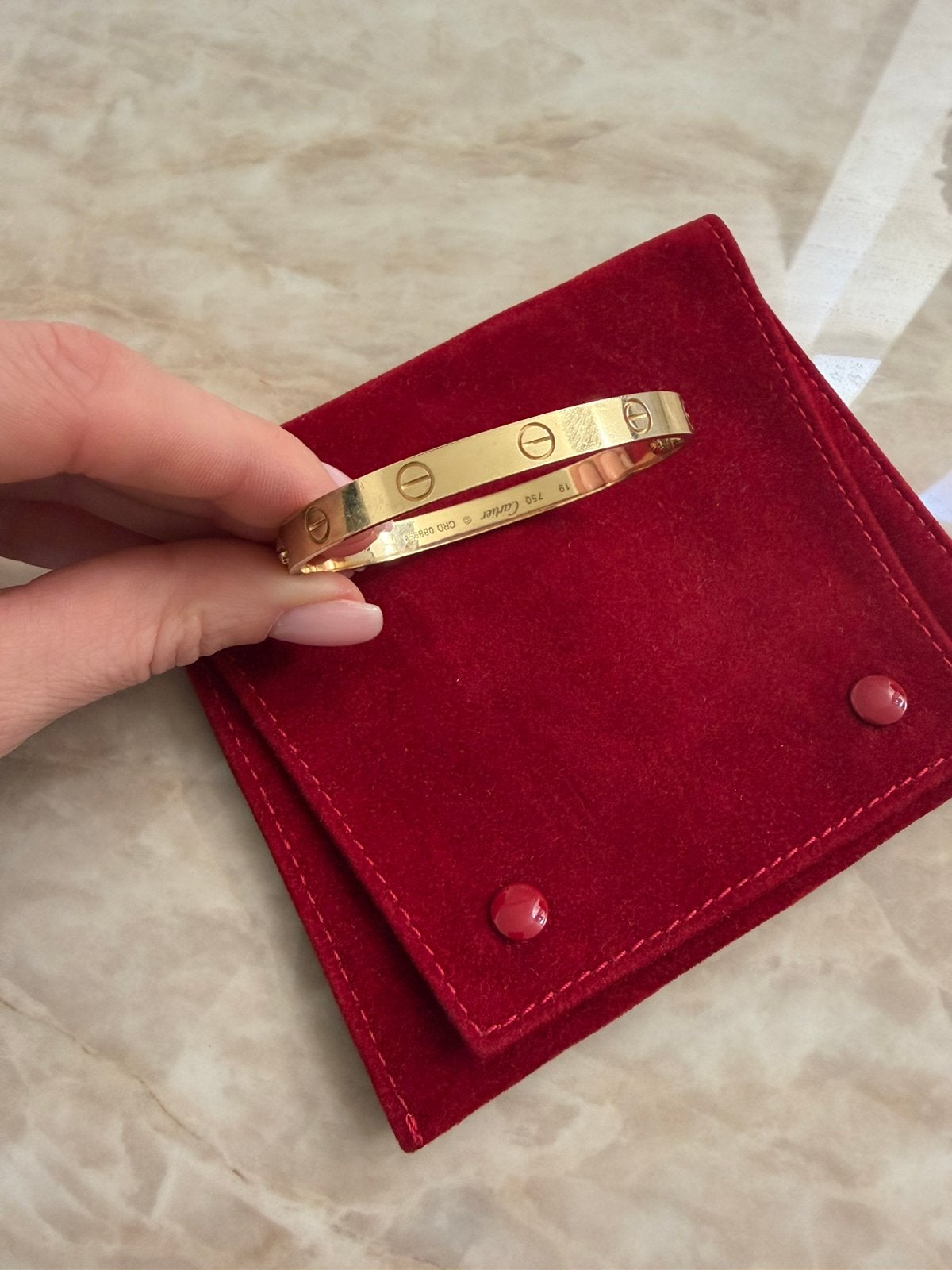 Cartier Love Bracelet Classic 18k goud in maat 19, Ophalen, Zo goed als nieuw, Goud