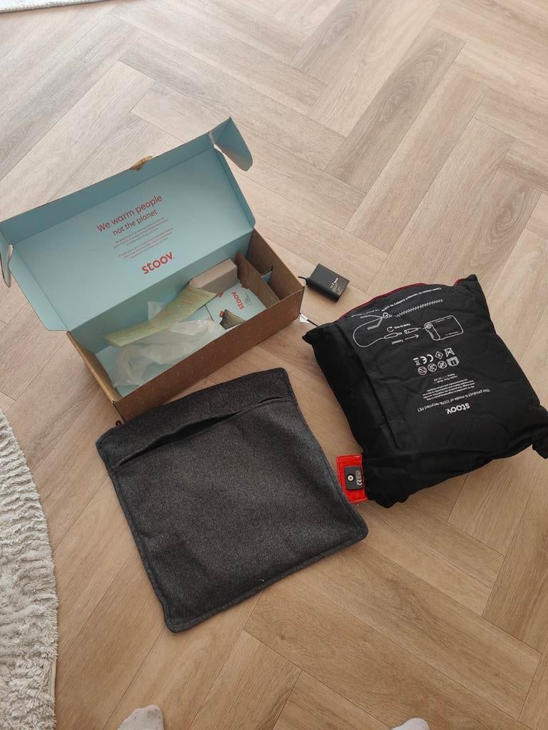 Stoov Ploov 45x45 Infrarood Warmtekussen USB-C Oplaadbaar, Ophalen of Verzenden