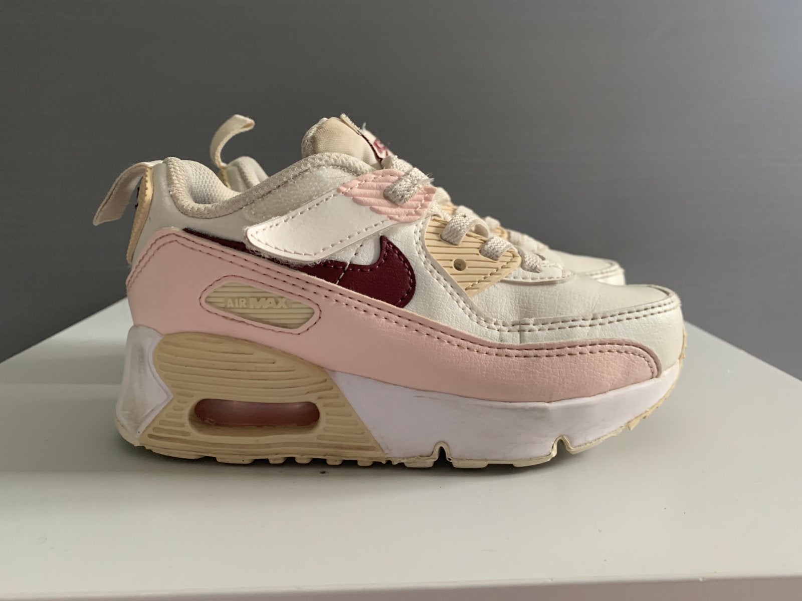Nike air max, Gebruikt, Meisje, Sportschoenen, Ophalen of Verzenden