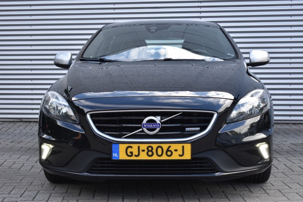 Volvo V40 1.6 T3 R-DESIGN / AFN. HAAK, Auto's, Voorwielaandrijving, 1596 cc, 4 cilinders, 150 pk