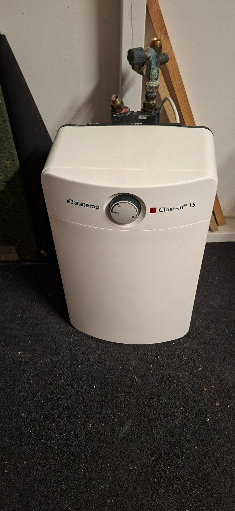 Daalderop 15 liter Close In Boiler, Doe-het-zelf en Verbouw, Geisers en Boilers, Gebruikt, Aardgas, Minder dan 20 liter, 3 t/m 5 jaar oud
