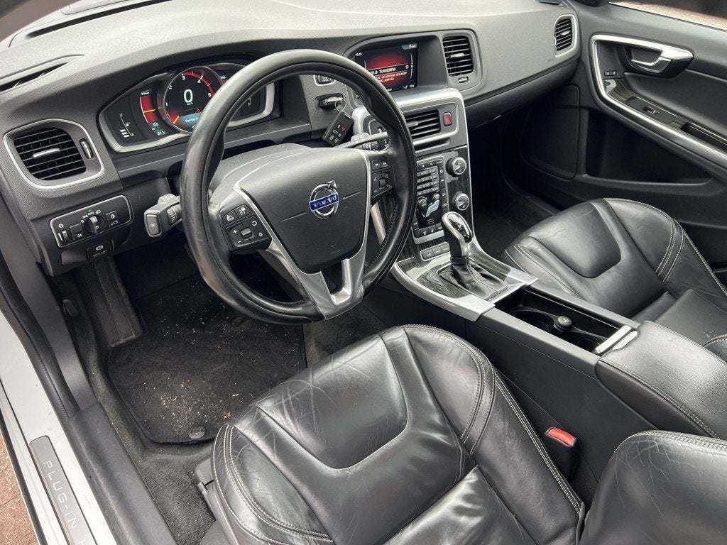 Volvo V60 2.4 D6 AWD Plug-In Hybrid Summum (bj 2014), Auto's, Automaat, Zwart, Automatische klimaatregeling, Wit