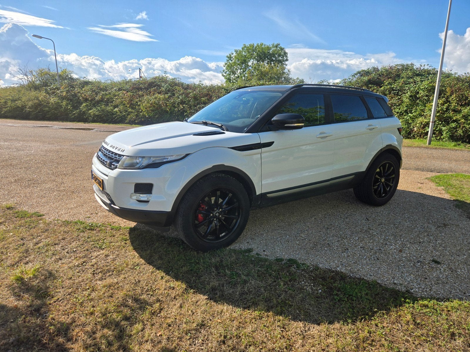 Land Rover Range Rover Evoque 2.2 ED4 2WD 2013 Wit, Auto's, Voorwielaandrijving, 4 cilinders, Wit, Particulier
