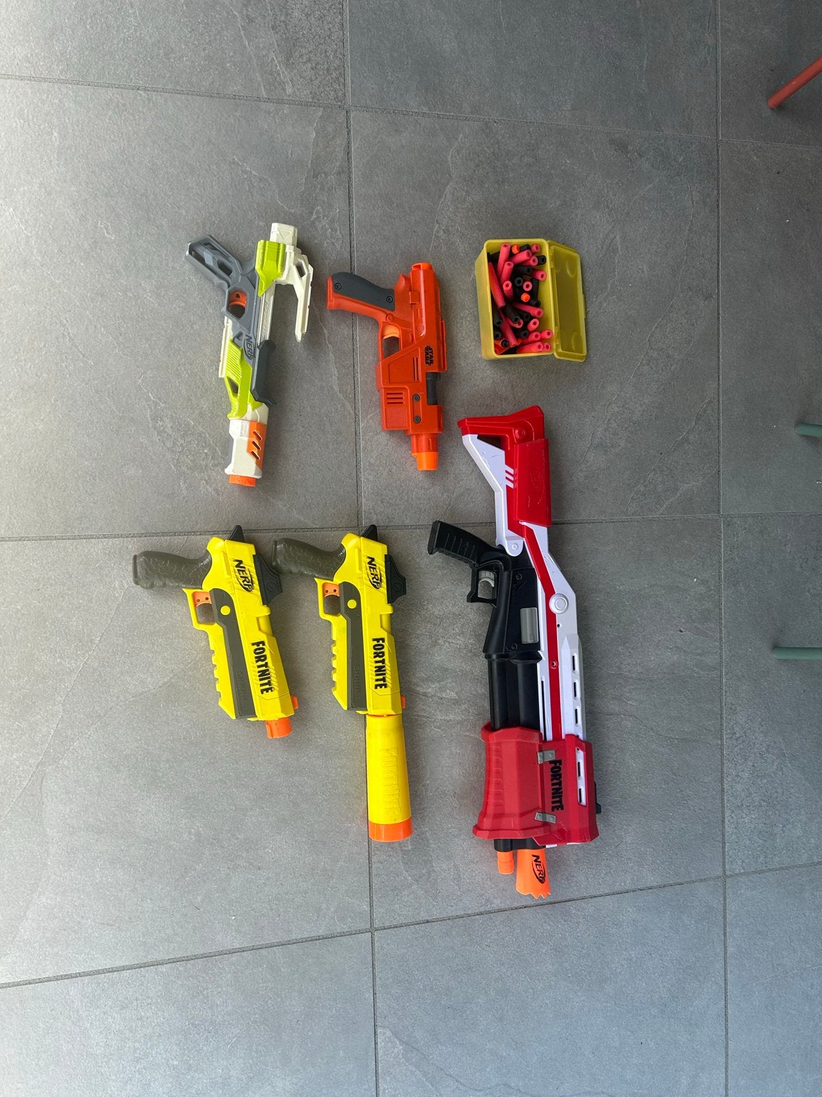 Nerf Blasters: 3 Fortnite, 1 Star Wars & 1 Klassieke  Nerf, Ophalen of Verzenden, Gebruikt