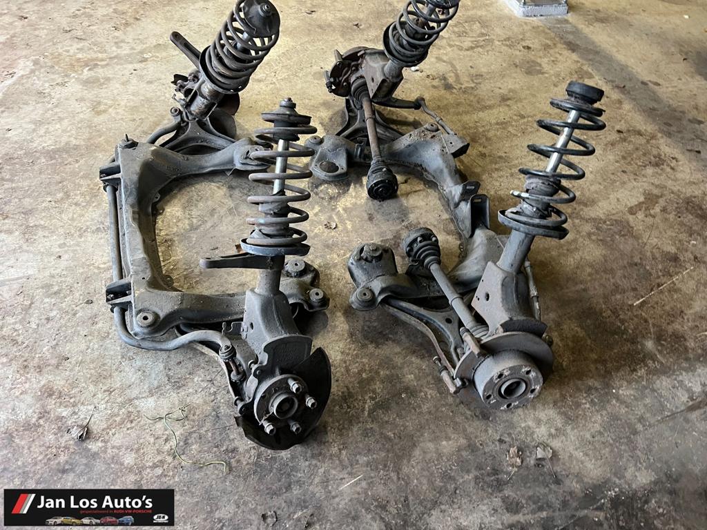 Audi ur-quattro subframe v+a en veerpoten 5 gaats naaf, Ophalen, Gebruikt, -, Audi