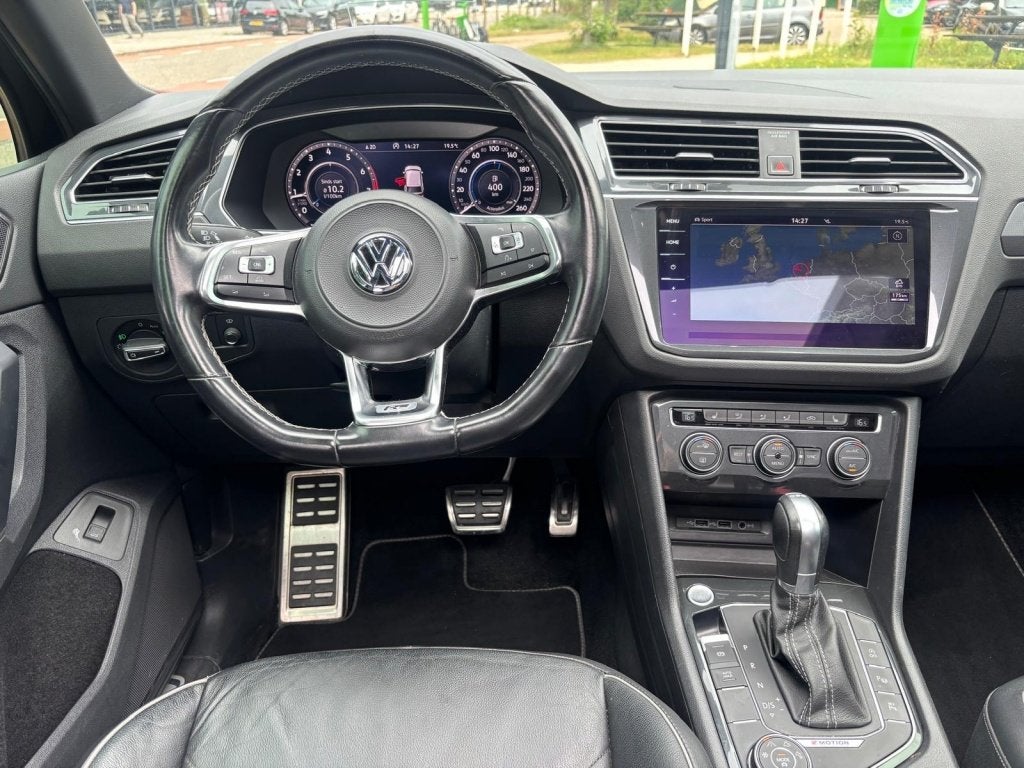 Volkswagen Tiguan 2.0 TSI 4MOTION HIGHLINE BUSINESS R 220PK!, Auto's, Volkswagen, Automaat, 1998 cc, Gebruikt, Euro 6