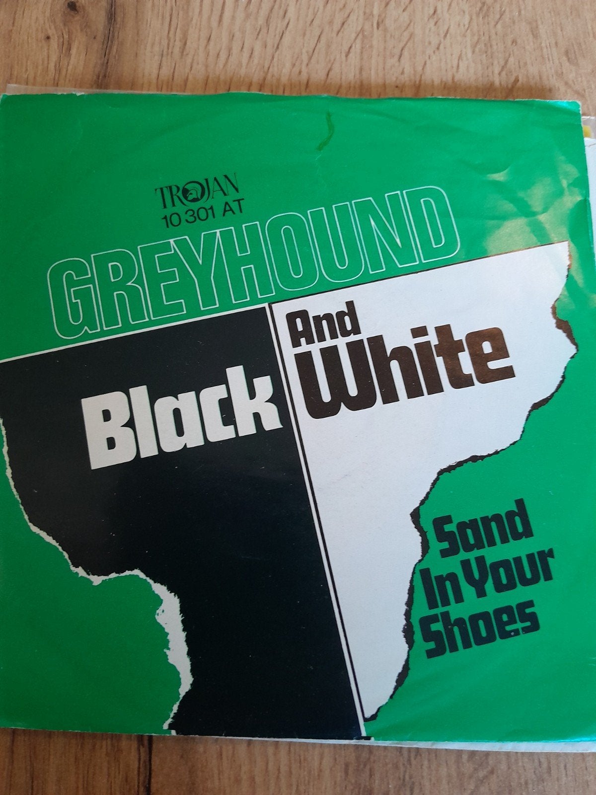 Greyhound 7inch black and white, Ophalen of Verzenden, Zo goed als nieuw, Pop