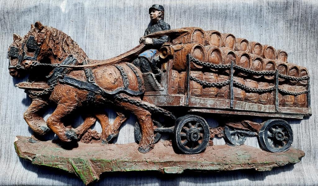 Decoratief paard en wagen met biervaten wanddecoratie, Verzamelen, Beelden en Beeldjes, Gebruikt, Overige typen, Ophalen of Verzenden