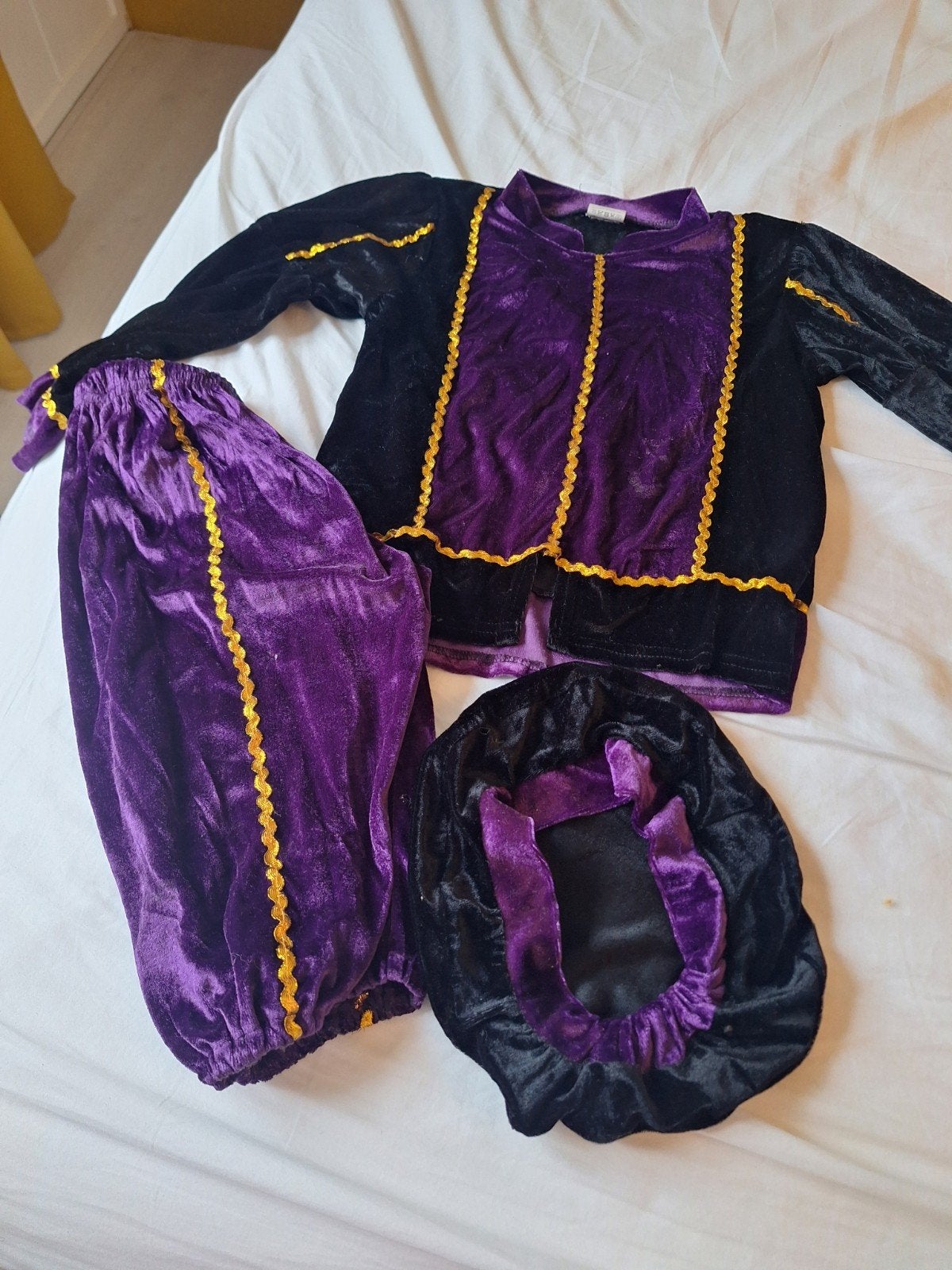 Sinterklaas Pietenpak Paars/Zwart - Compleet, Ophalen of Verzenden, Gebruikt, 110 t/m 116, Jongen of Meisje