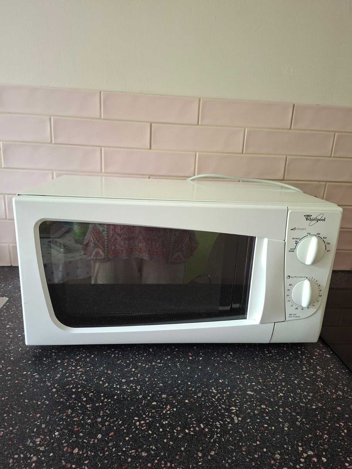 Whirlpool vrijstaande magnetron MD101, Ophalen, Gebruikt, Magnetron, Draaiplateau