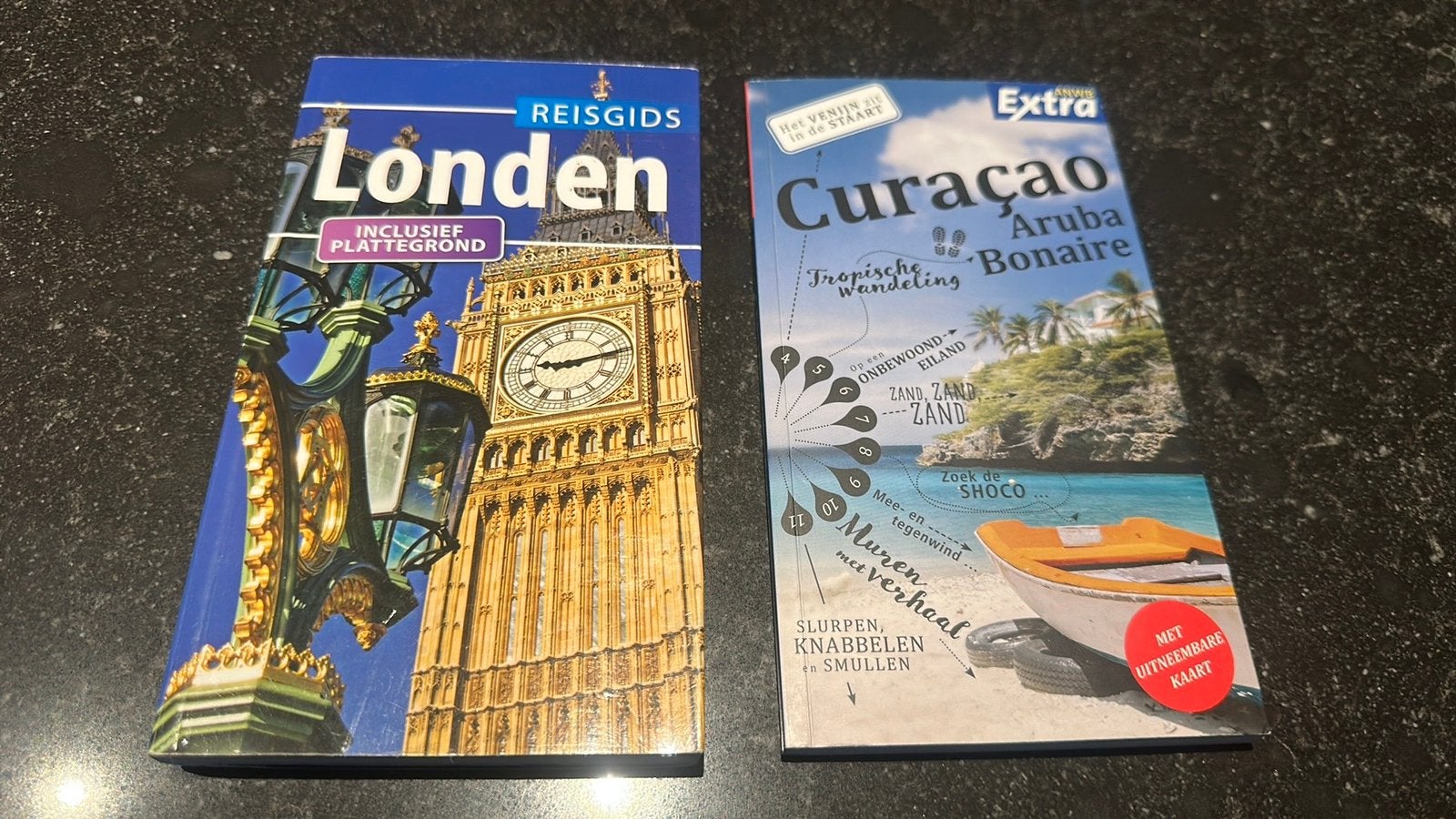 ZGAN Reisgidsen 1x  Londen en  1x Curaçao/ Aruba /Bonaire, Boeken, Europa, Ophalen of Verzenden, Zo goed als nieuw, Reisgids of -boek