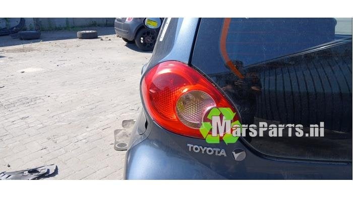 Achterlicht links van een Toyota Aygo, Gebruikt, -, -, Ophalen of Verzenden