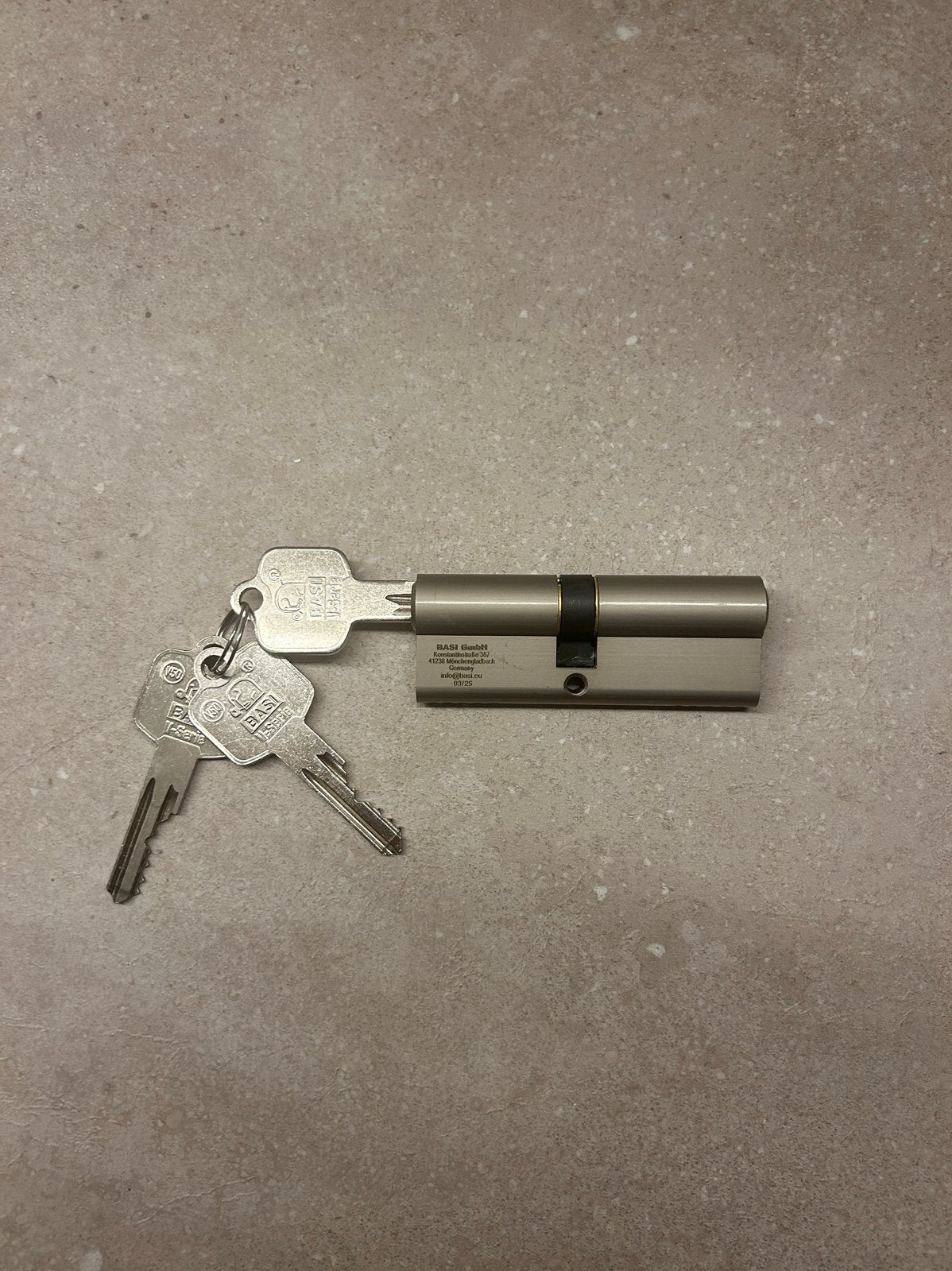 Nieuwe Basi V-serie cilinder met 3 sleutels, Ophalen, Nieuw, Rvs, Slot