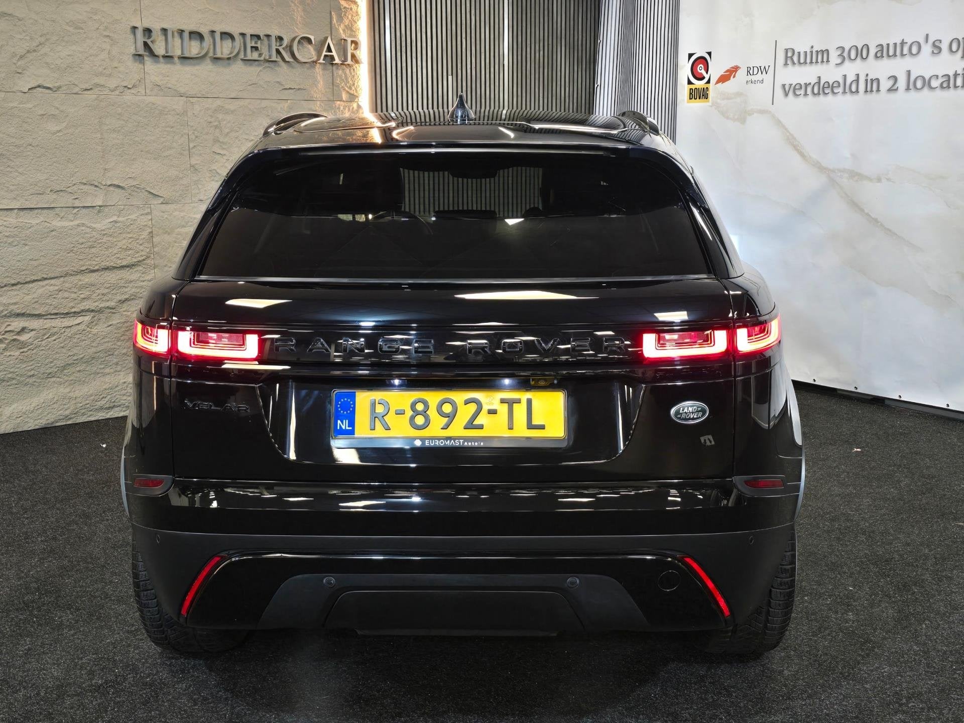 Land Rover Range Rover Velar 2.0 P250 Turbo AWD R-Dynamic SE, Auto's, Gebruikt, Euro 6, 4 cilinders, Range Rover Velar