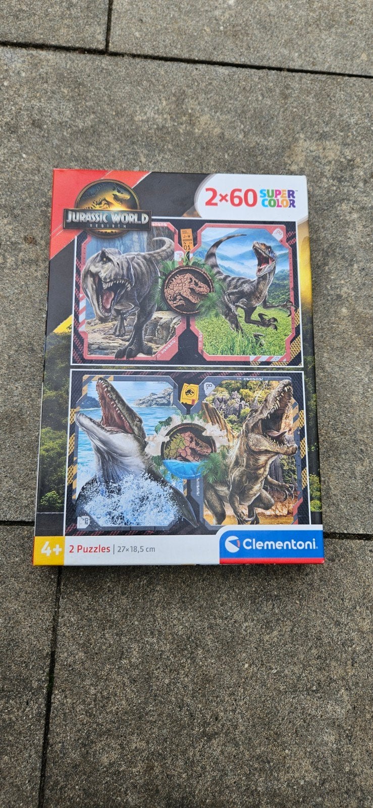 Gebruikte Jurassic World 2x60 Super Color puzzel set, Ophalen, Minder dan 500 stukjes, Zo goed als nieuw, Legpuzzel