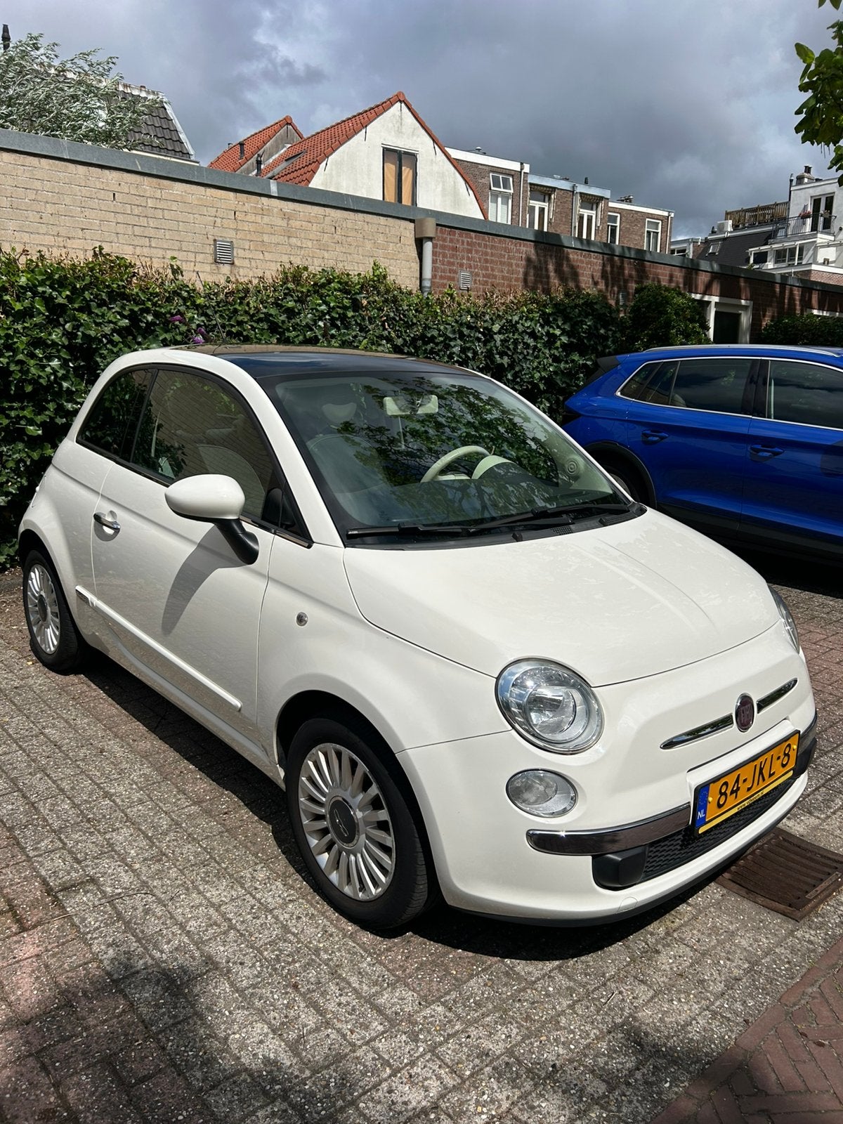 Fiat 500 1.2 Lounge Wit 2009 | AUTOMAAT | PANO | AIRCO | APK, Stof, 1242 cc, 4 cilinders, Wit