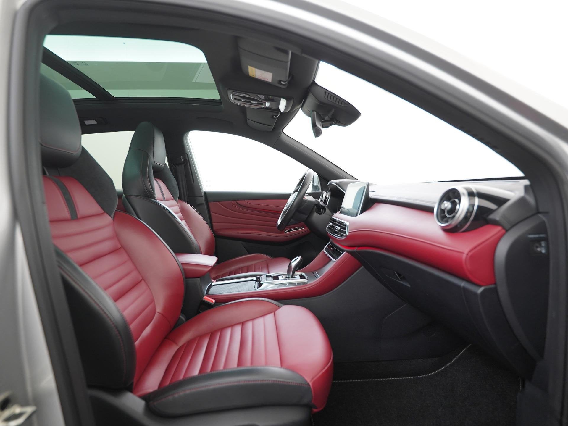 MG EHS 1.5 TGDI Luxury PHEV | Panoramadak | Trekhaak | 360 C, Auto's, MG, 12 maanden, Gebruikt, Euro 6, 4 cilinders