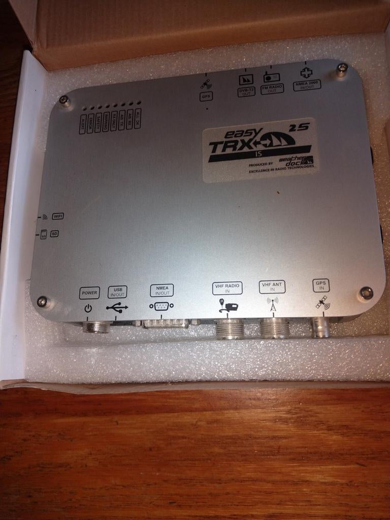 AIS easyTRX2S Class B Transponder met GPS en kabels, Watersport en Boten, Ophalen, Nieuw, Communicatie
