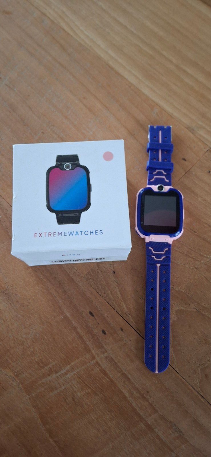 ExtremeWatches Smartwatch voor Kinderen - SIM-kaart & Bellen, Ophalen of Verzenden, Zo goed als nieuw, Blauw, ExtremeWatches