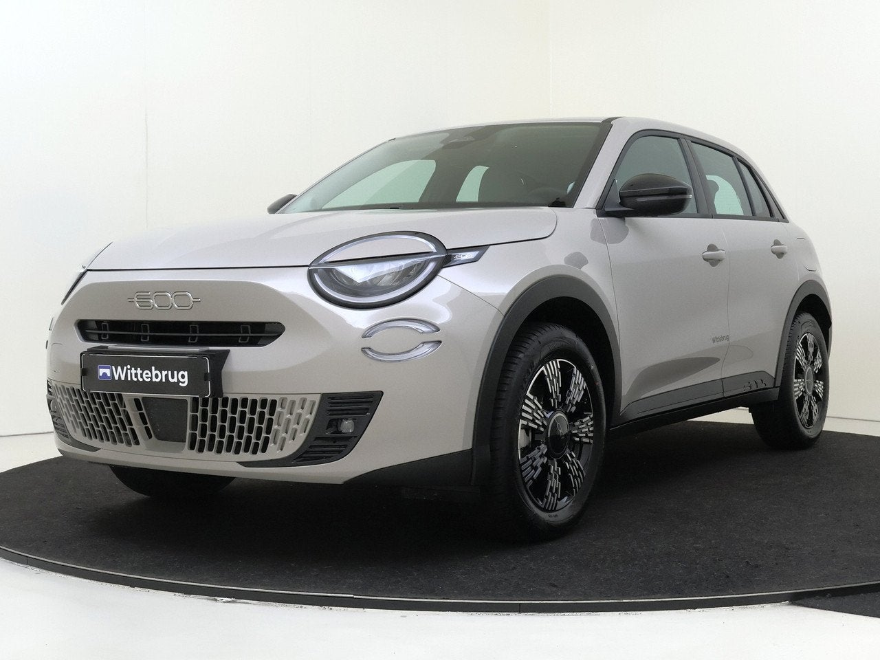 Fiat 600 1.2 Hybrid Urban | Parkeersensoren | Apple Carplay, Auto's, 145 pk, Gebruikt, 1199 cc, Bedrijf