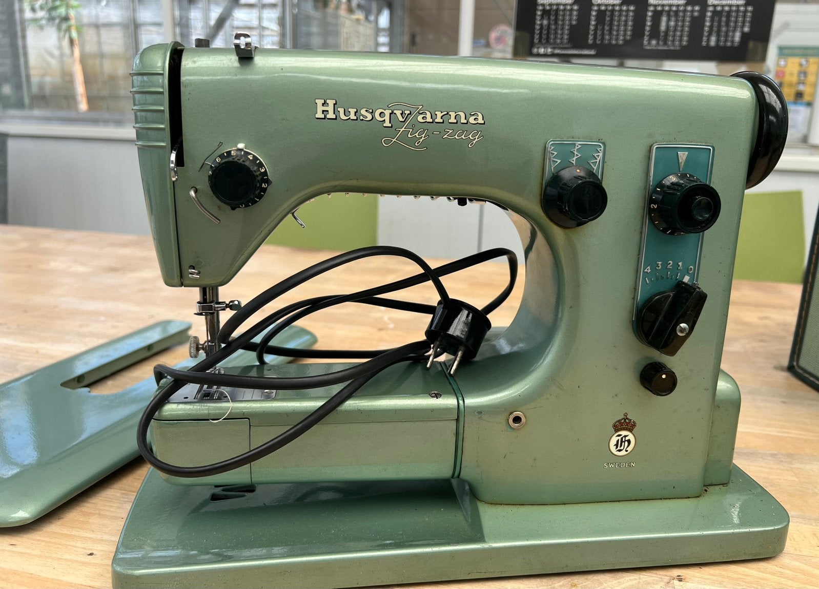 Husqvarna zigzag 19E naaimachine, Ophalen, Gebruikt, Naaimachine, Industrieel