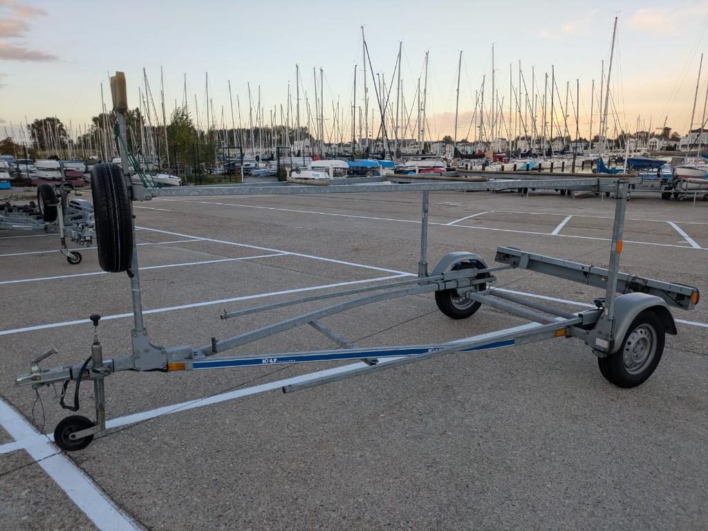 Dubbel Kalf trailer(s), Watersport en Boten, Boottrailers, Ophalen, Minder dan 1500 kg, Open zeilboottrailer, Minder dan 6 meter