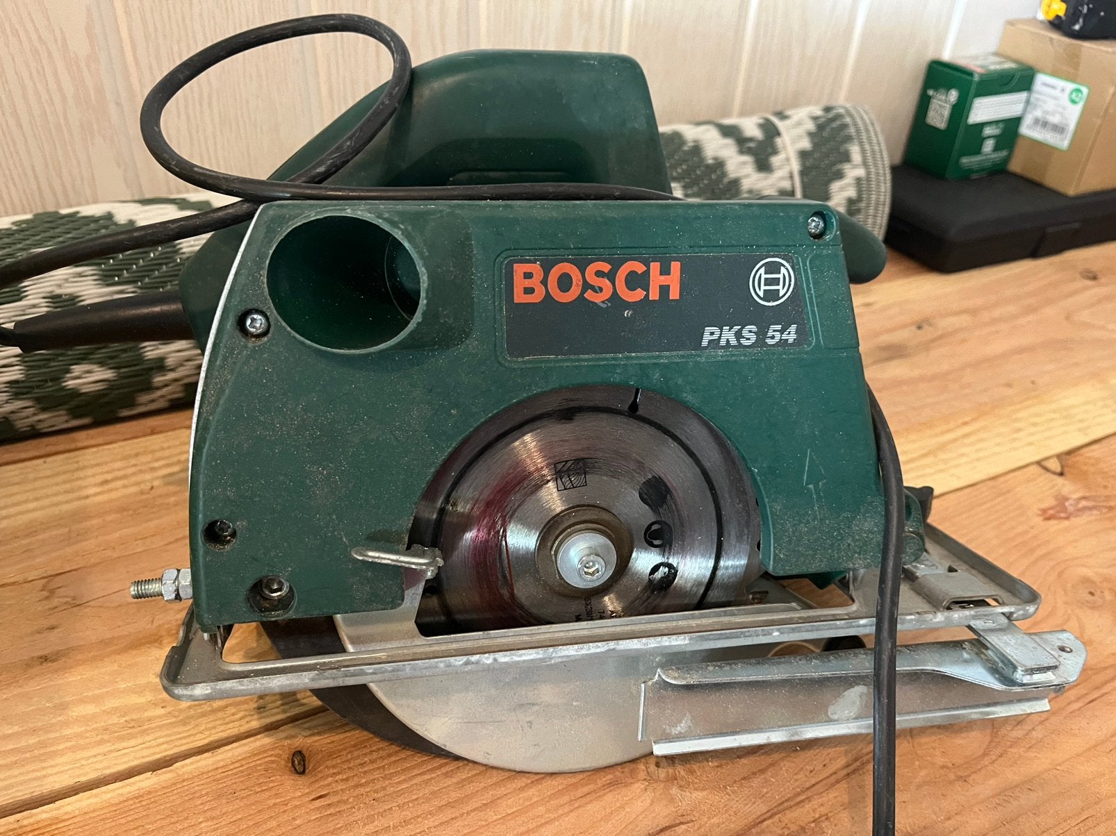 Bosch Cirkelzaagmachine, Doe-het-zelf en Verbouw, Gereedschap | Zaagmachines, Ophalen, Gebruikt, Decoupeerzaag, 30 tot 70 mm